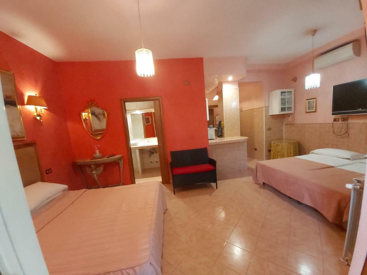 Suites Oliveri Viale Marconi Рим Экстерьер фото