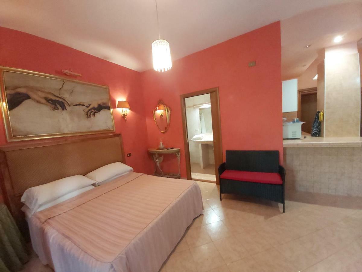 Suites Oliveri Viale Marconi Рим Экстерьер фото